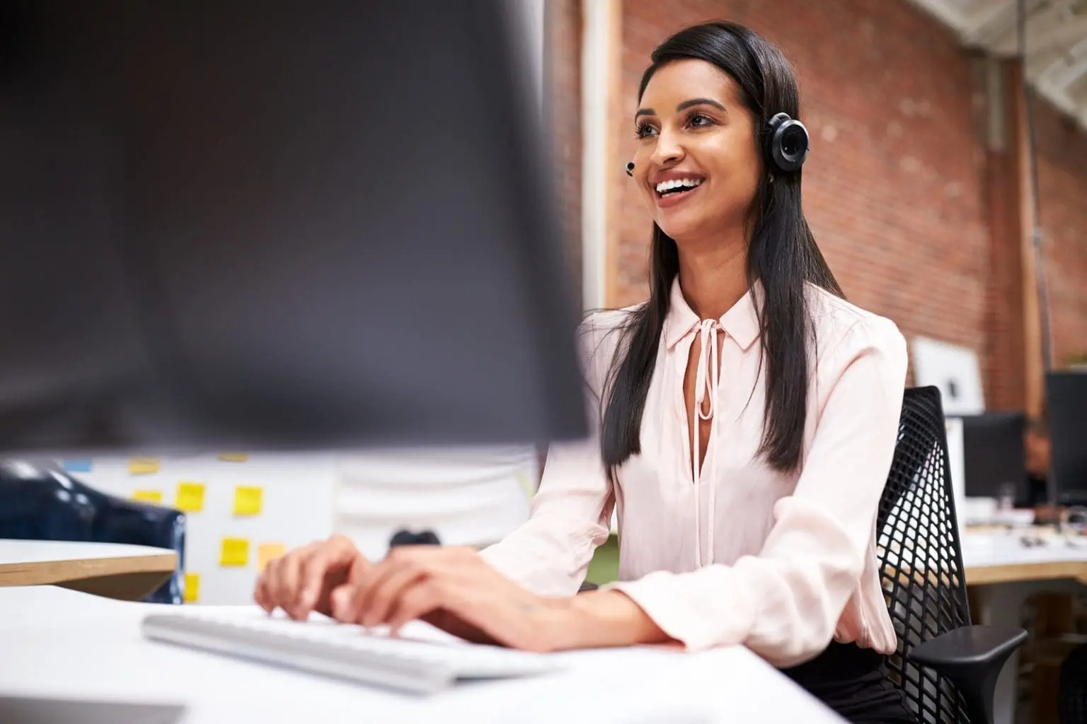 bigstock-Female-Customer-Services-Agent-291483448